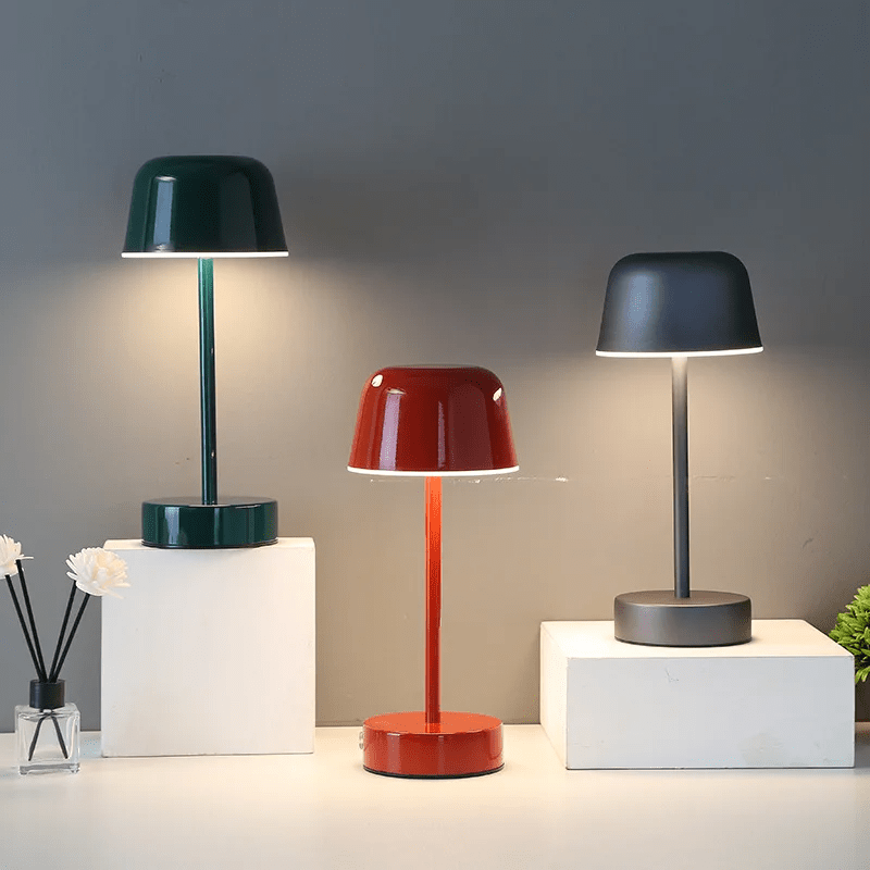 Trådløs Bauhaus Bordlampe Minimalistisk og Stilfuld