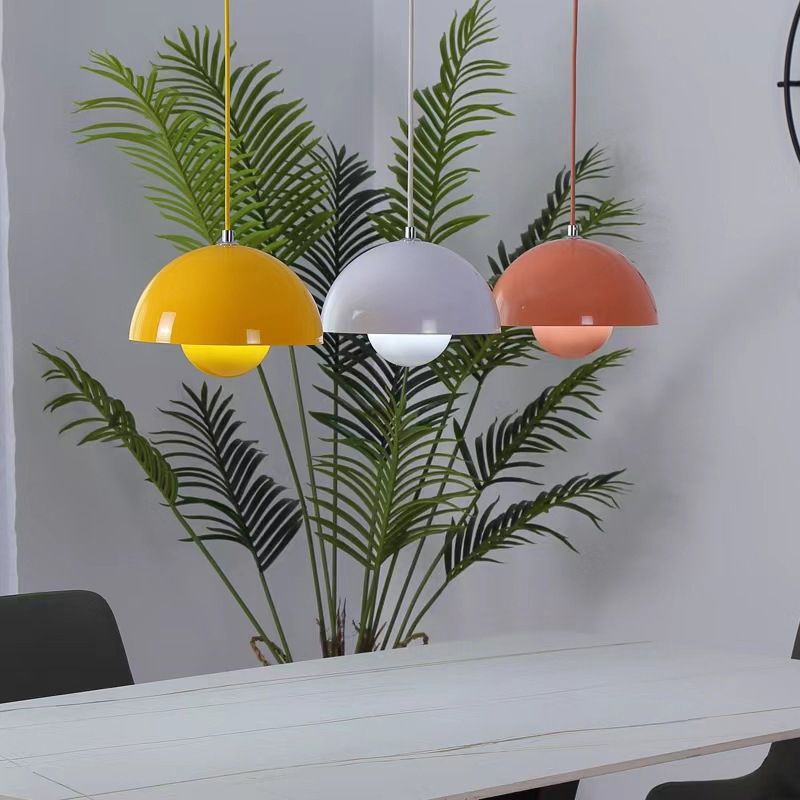 Nowoczesna półokrągła lampa sufitowa – kolorowa lampa designerska do salonu i jadalni