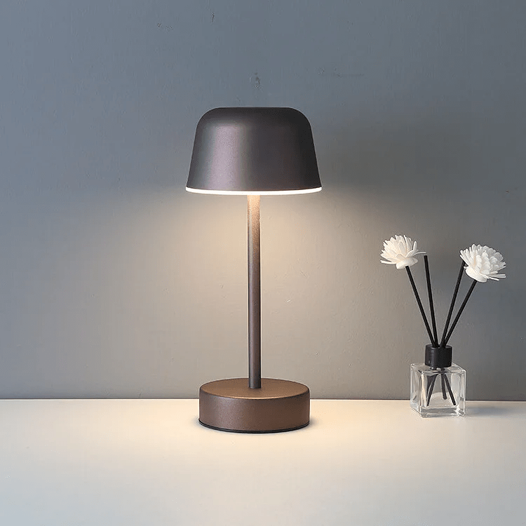 Trådløs Bauhaus Bordlampe Minimalistisk og Stilfuld