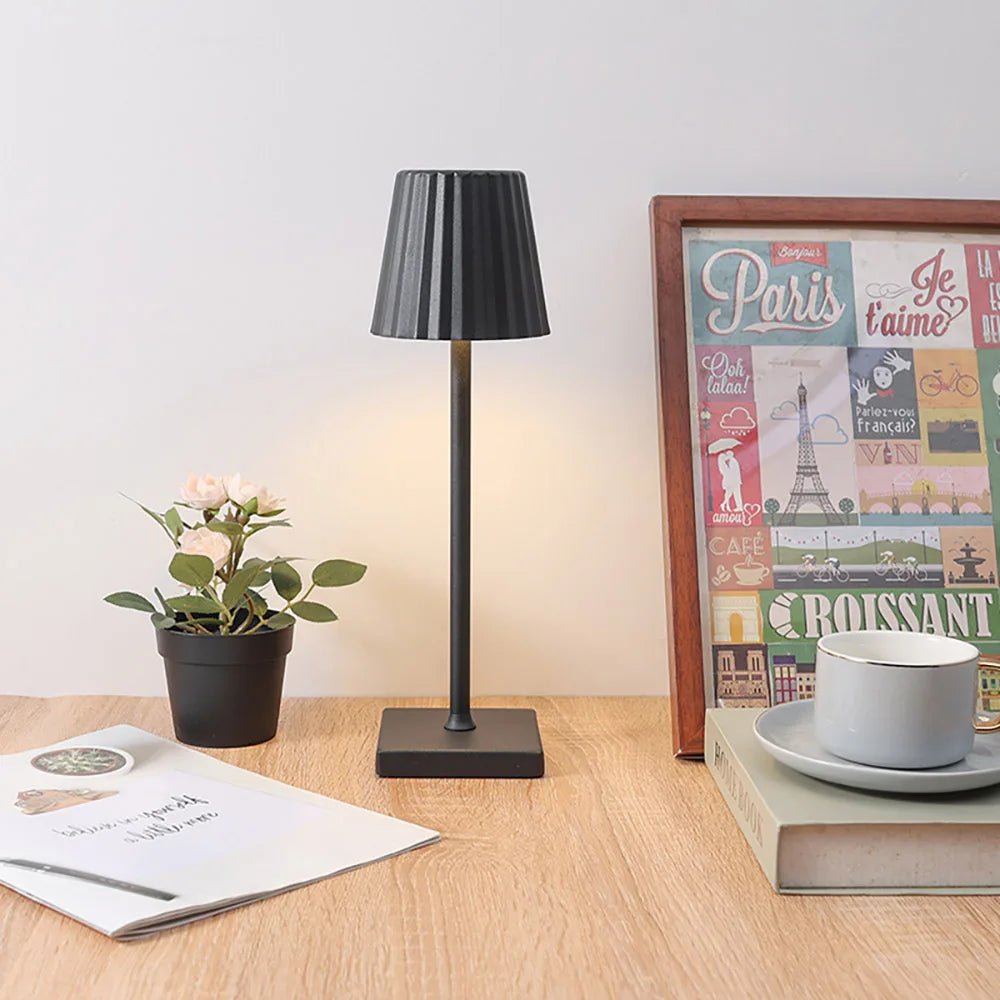 Trådløs Bordlampe med Varmt Lys og Genopladeligt Batteri