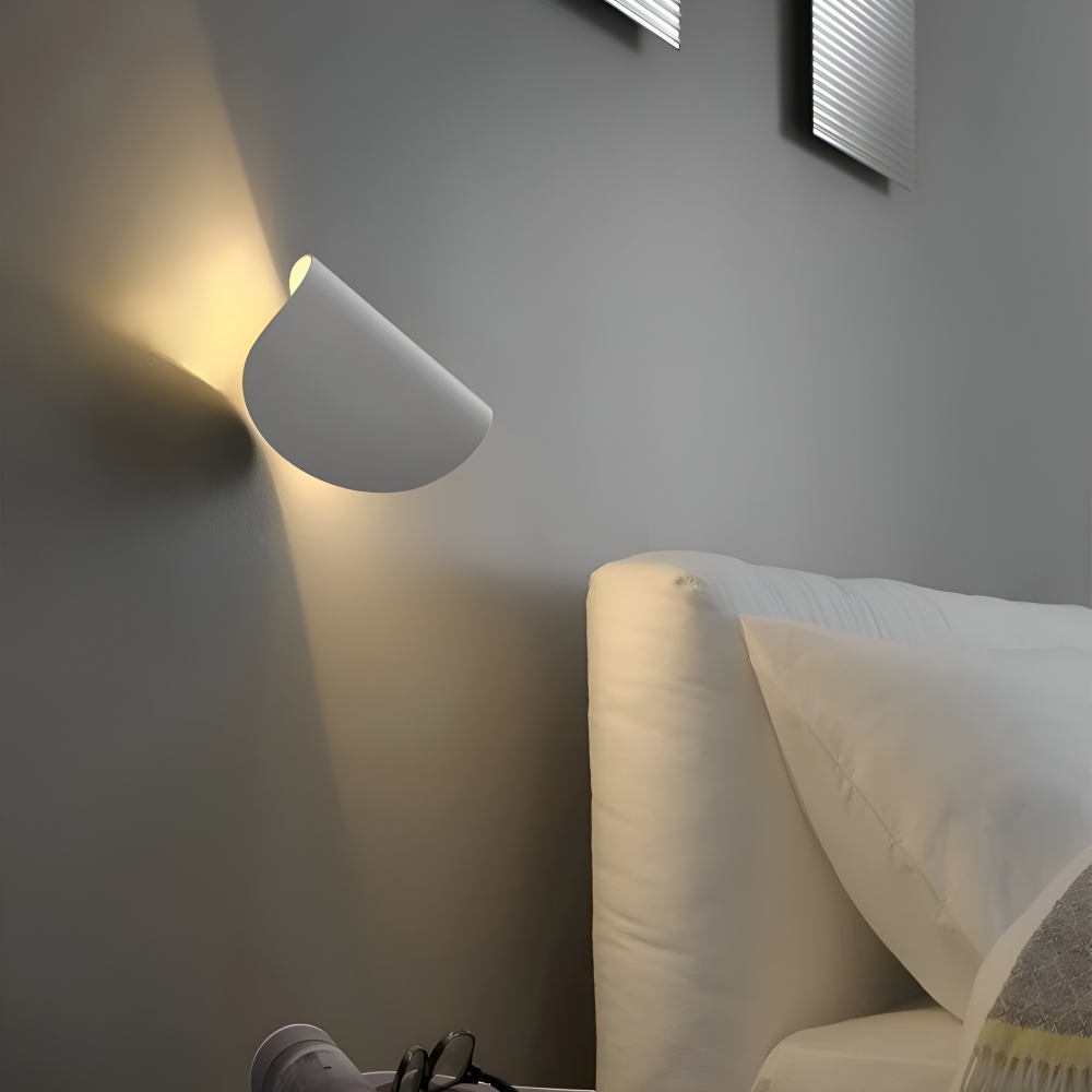 Nowoczesna lampa ścienna – Regulowana lampa LED z minimalistycznym designem