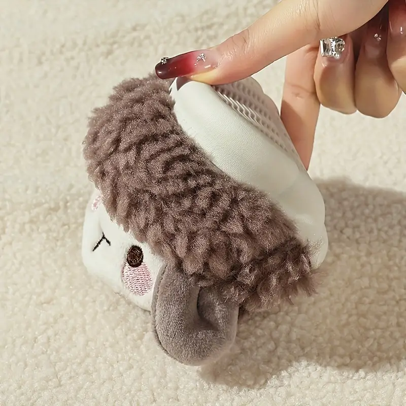 Plush Animal Slippers – Warm Children's Booties with Cute Design