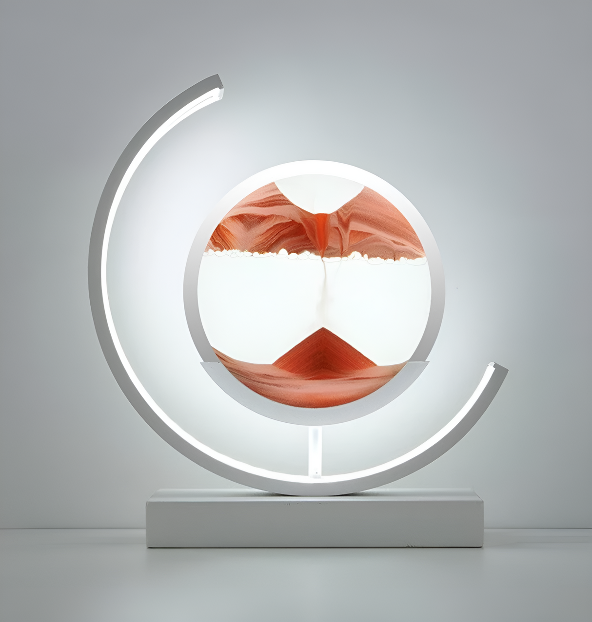 Sandkunst bordlampe – Dekorativ lampe med bevægeligt sanddesign