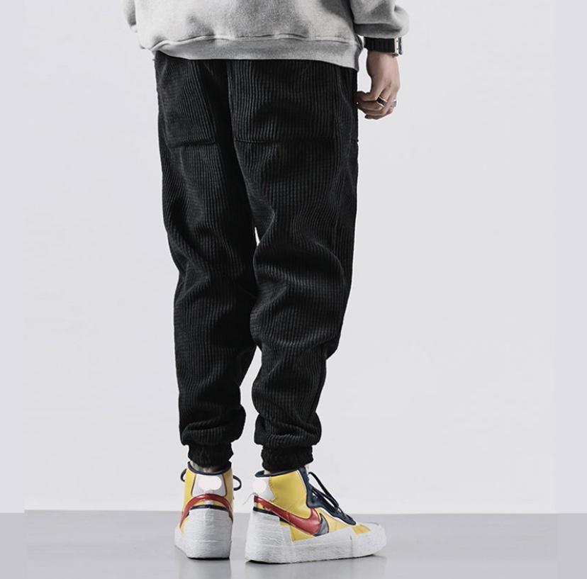 Kvalitetsrige og Komfortable Herrebukser til Enhver Anledning