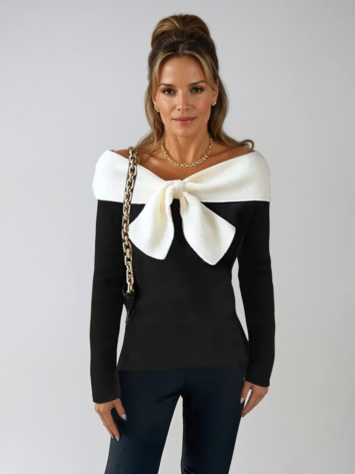 V-hals Sweater med Elegant Strik