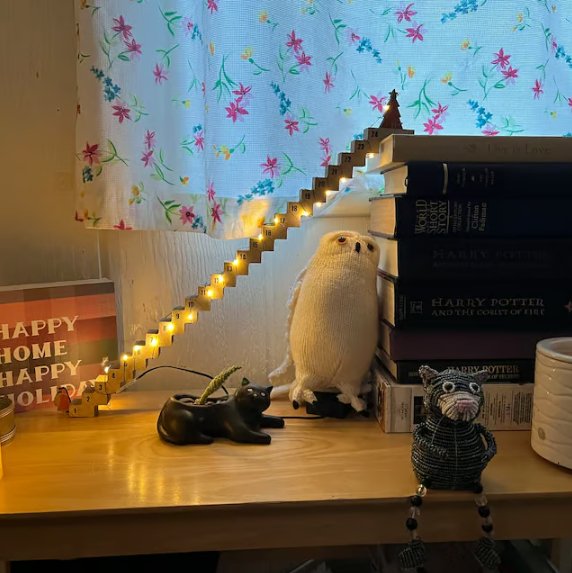 Træ Adventstrap Dekoration – Mini Juletrappe med Figurer