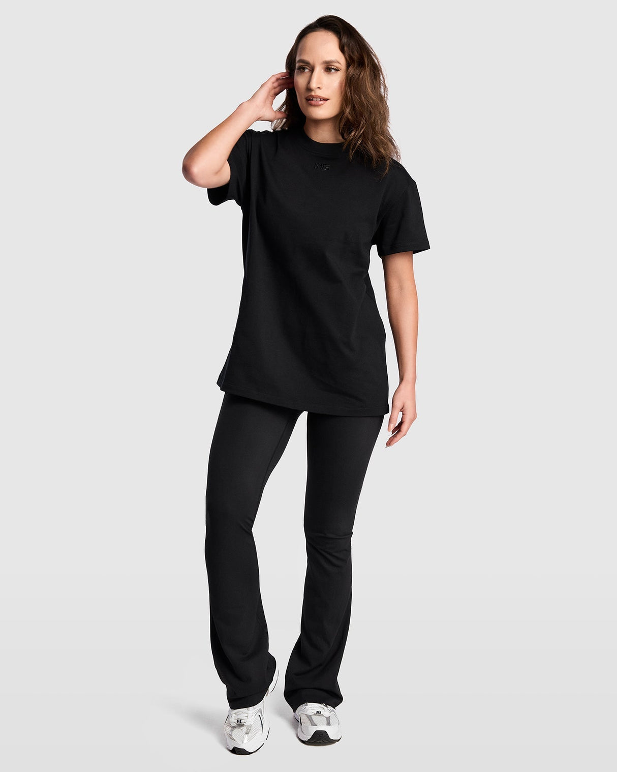 Legginsy z rozszerzanymi nogawkami Wysoka jakość dopasowania - Czarny