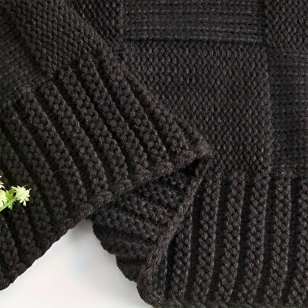 Strikket Plys Tæppe – Blødt Luksus Tæppe til Sofa & Soveværelse