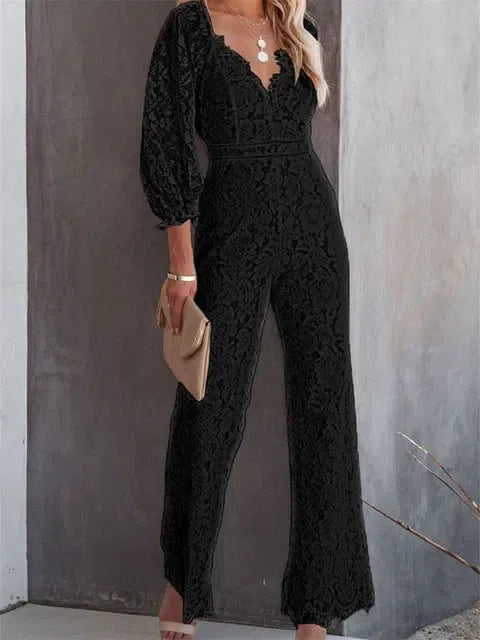 Elegant blonde jumpsuit med V-hals