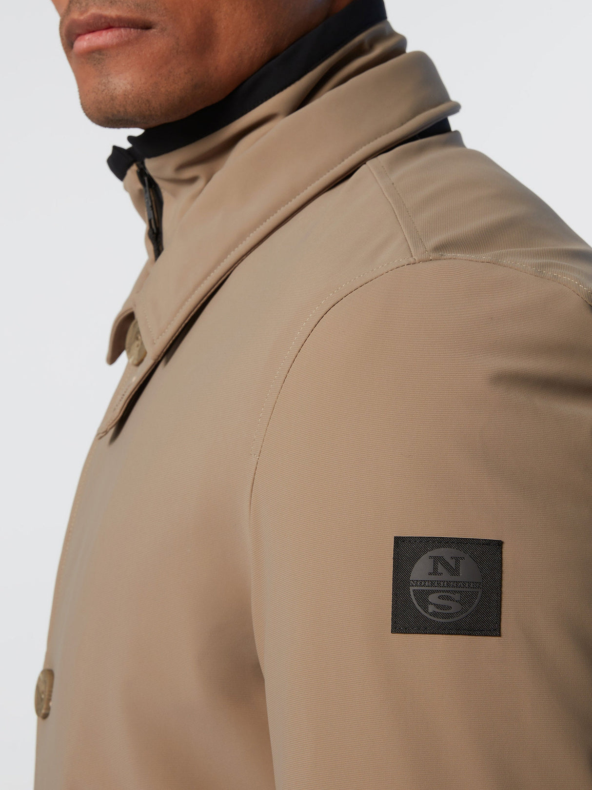 Tredelt Trenchcoat til Herrer af Genanvendt Materiale