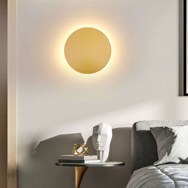 Moderne Rund LED Væglampe med Metal Finish