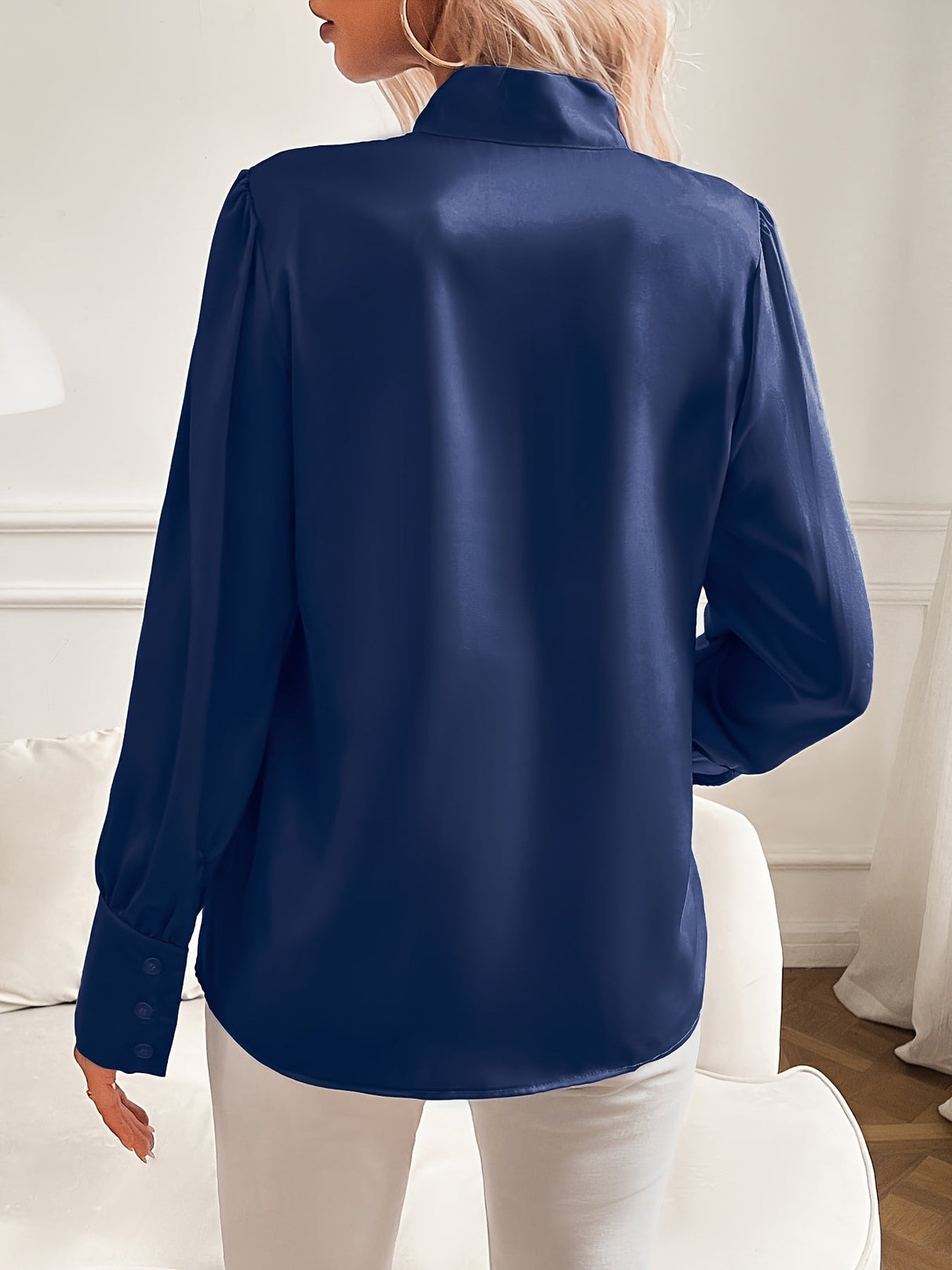 Elegant Bluse med Sløjfekrave | Luksus Polyester | Feminin Stil