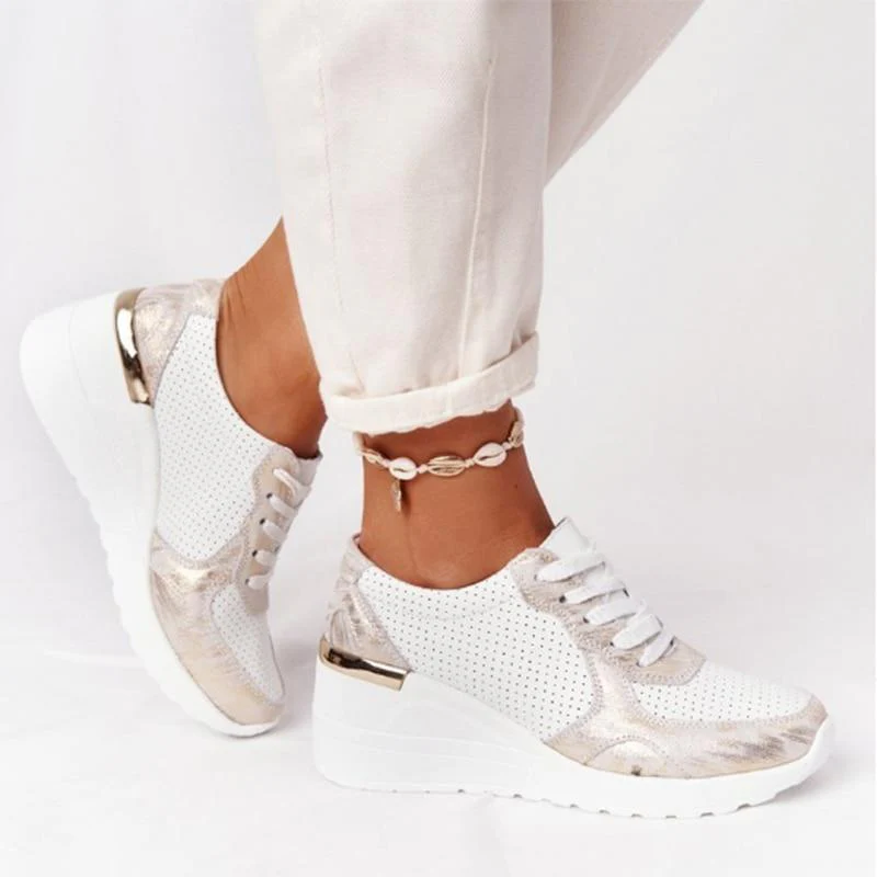 Stilfulde Sneakers med Kilehæl og Ventilation