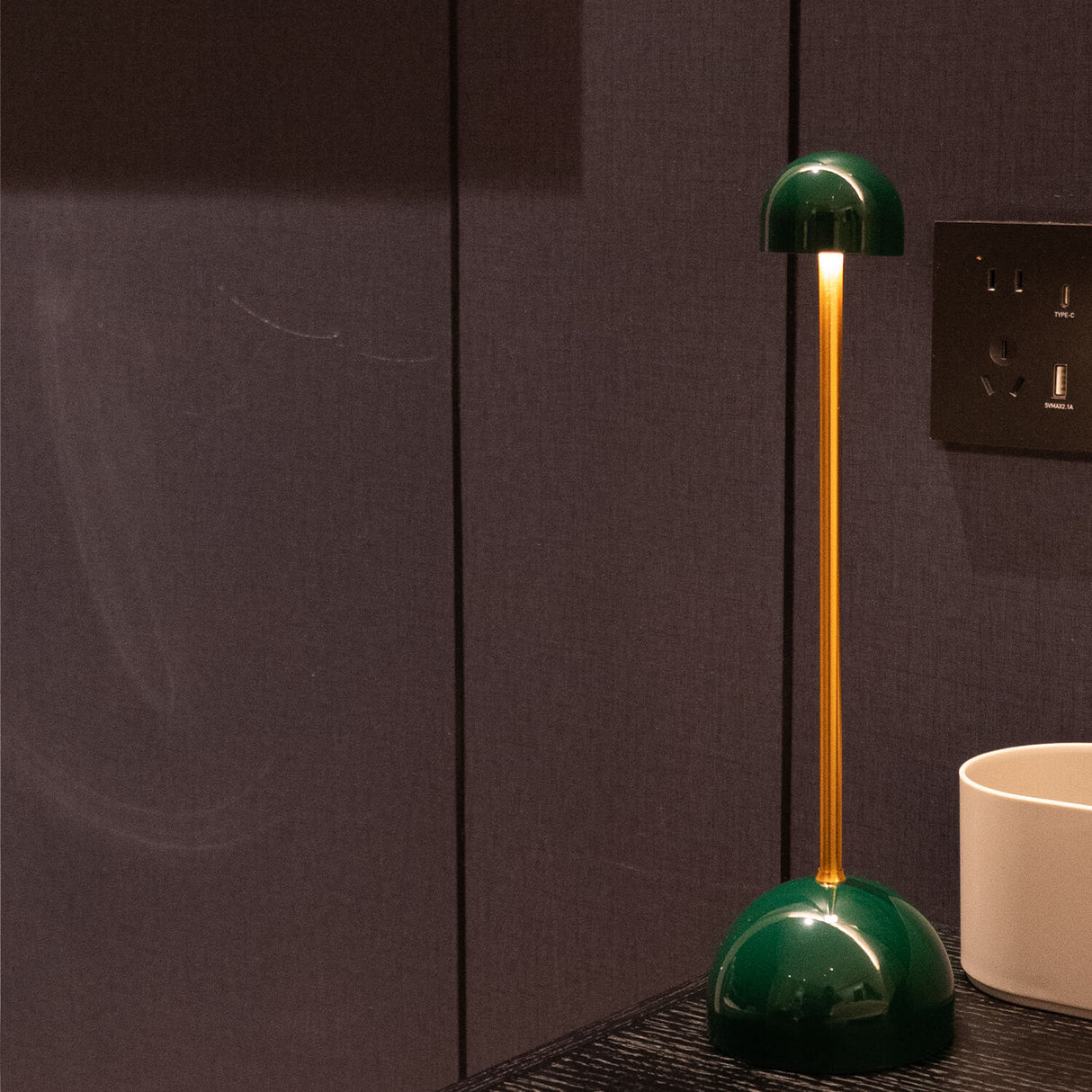 Luxus kabellose Tischlampe mit LED und Dimmfunktion