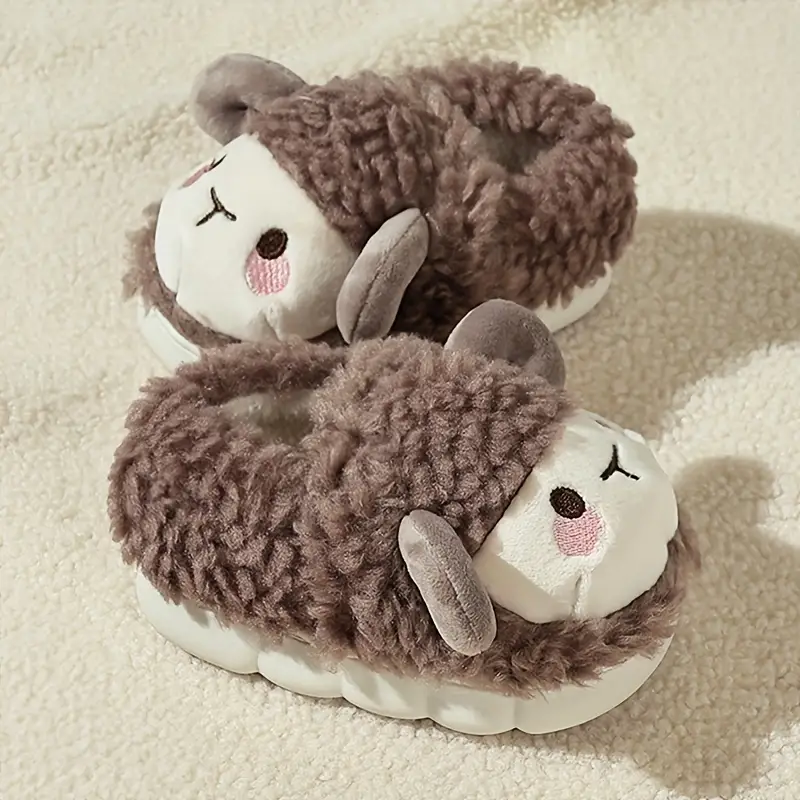 Plush Animal Slippers – Warm Children's Booties with Cute Design
