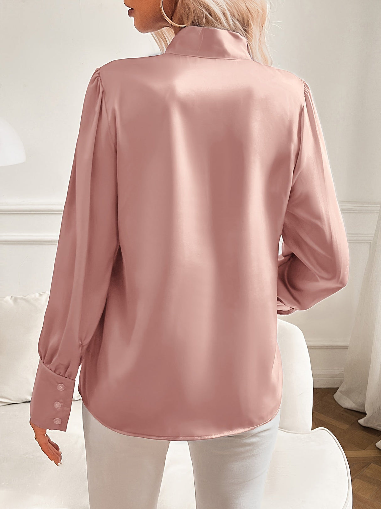 Elegant Bluse med Sløjfekrave | Luksus Polyester | Feminin Stil