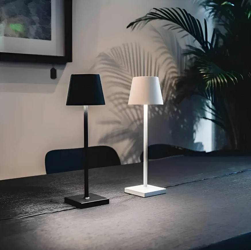 Trådløs bordlampe med moderne design
