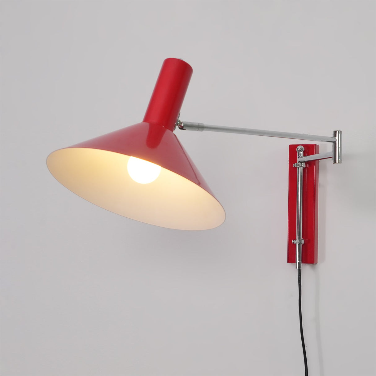 Justerbar Minimalistisk Væglampe til Soveværelse og Stue