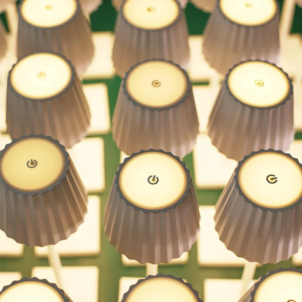 Trådløs Bordlampe med Varmt Lys og Genopladeligt Batteri