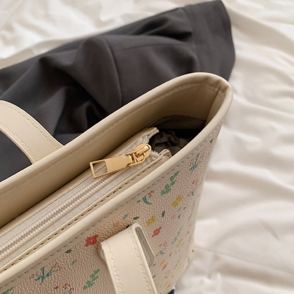 Rummelig Stilfuld Skuldertaske med Magnetlukning