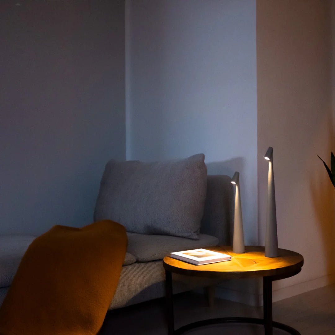 Minimalistisk Touch Bordlampe med Moderne Design