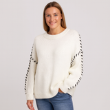 Dame Strikket Sweater – Blød, Varm & Stilfuldt Design med Detalje