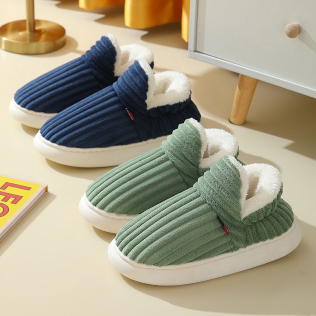 Warm ribbed knitted slippers – Comfortable slippers for the home