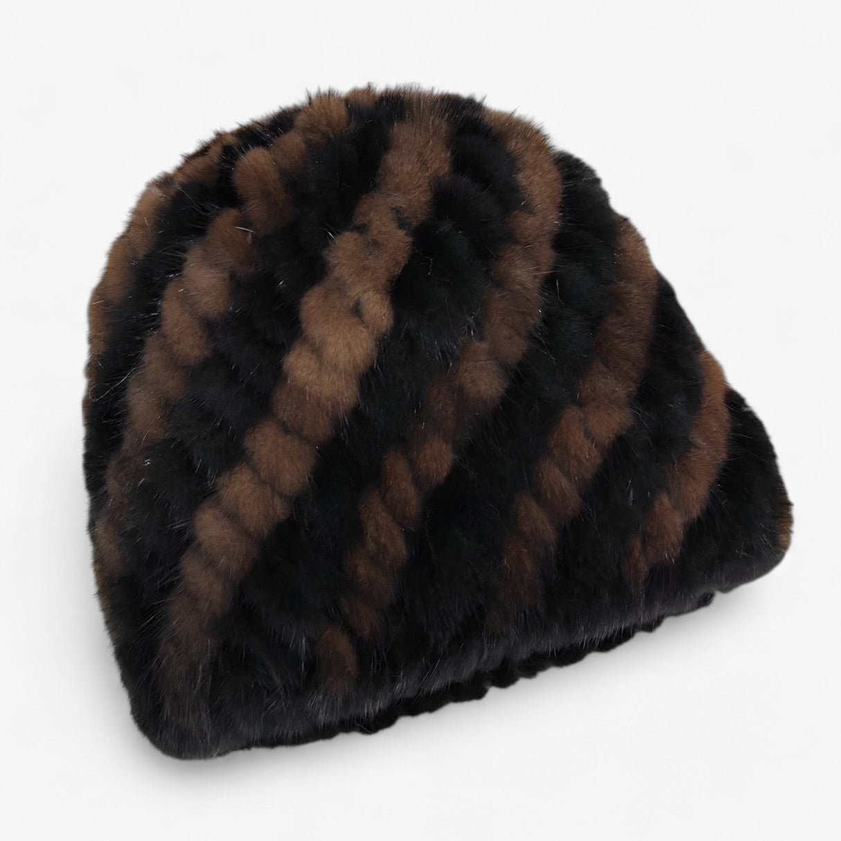 Luxurious Faux Fur Beanie – Elegant Winter Hat with Soft Texture