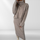 Strikket rullekravekjole – Elegant lang vinterkjole til damer