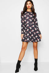 Dame Julekjole – Festlig Vinterkjole med Juleprint