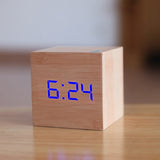 Digital LED Ur med Temperatur- og Datovisning