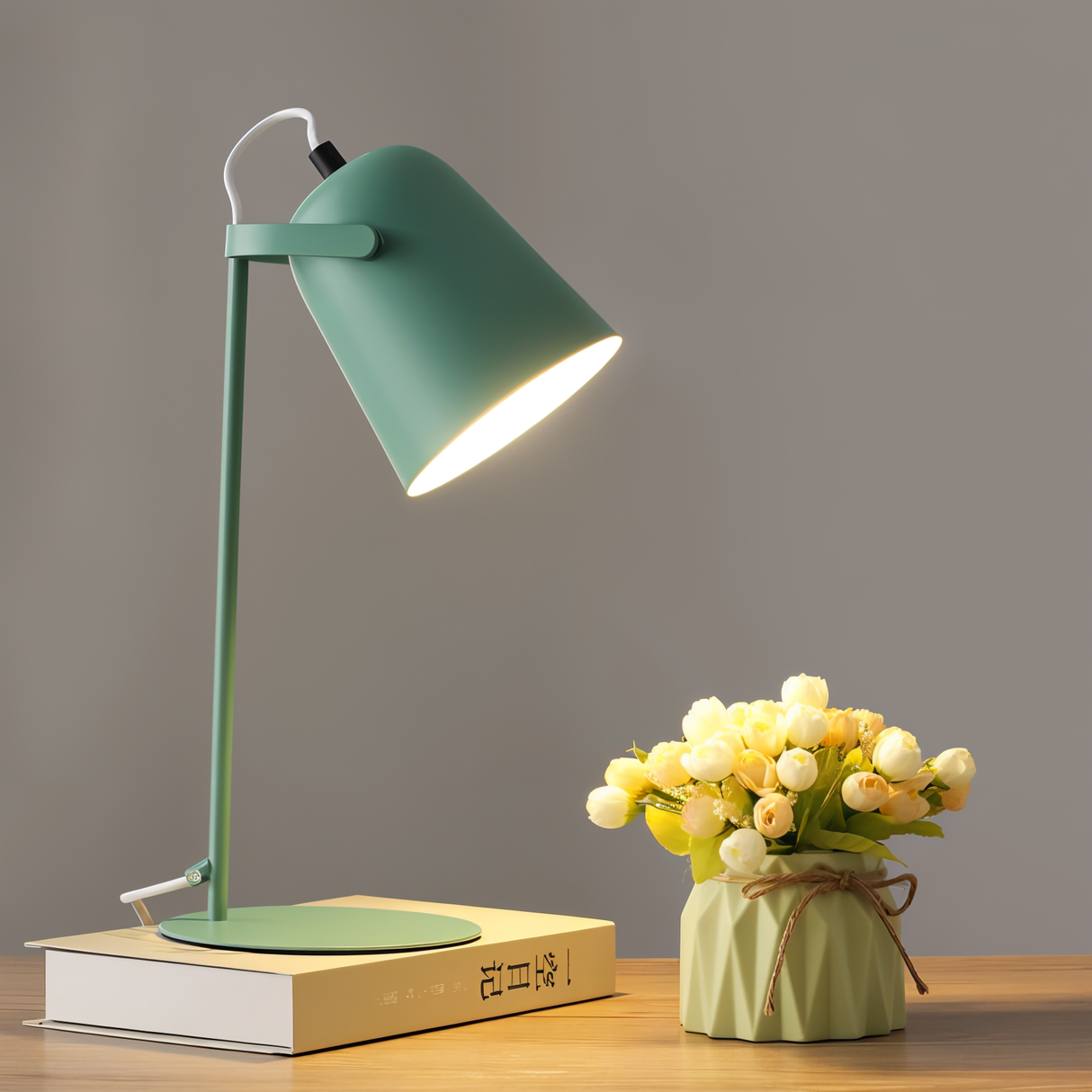 Justerbar Bordlampe - Farverig LED Læselampe til Skrivebord