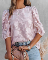 Bluse med pufærmer og blomsterprint hvid