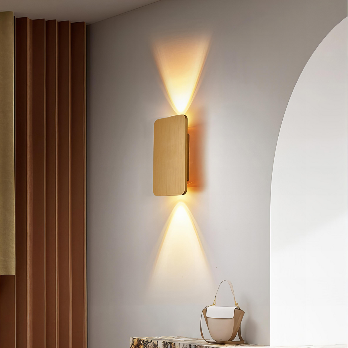 Minimalistisk LED Væglampe i Træ - Varmt og Koldt Lys