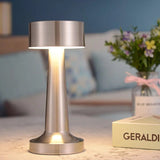 Trådløs Bordlampe med Moderne LED-Design