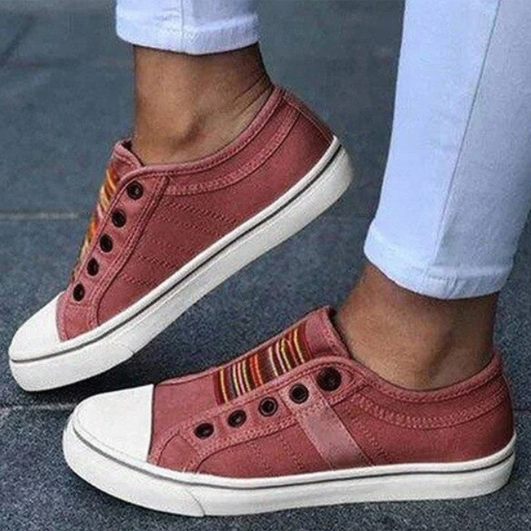 Casual slip-on sneakers med skridsikker sål og komfort