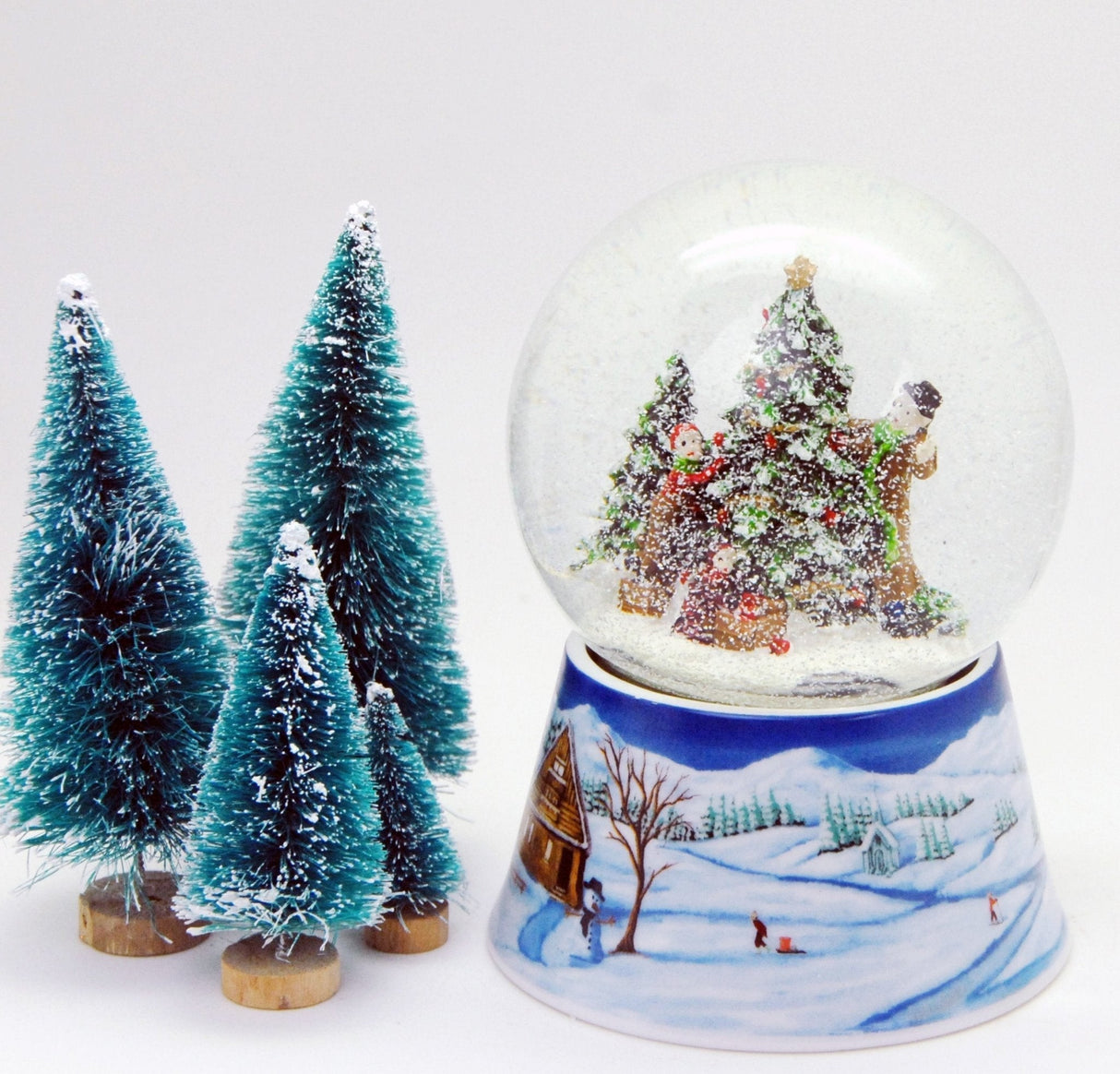 Jule Snekugle – Winter Wonderland Dekoration mit Miniaturbaum