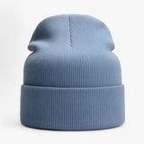 Basic Strikket Beanie – Unisex Vinterhue med Minimalistisk Design