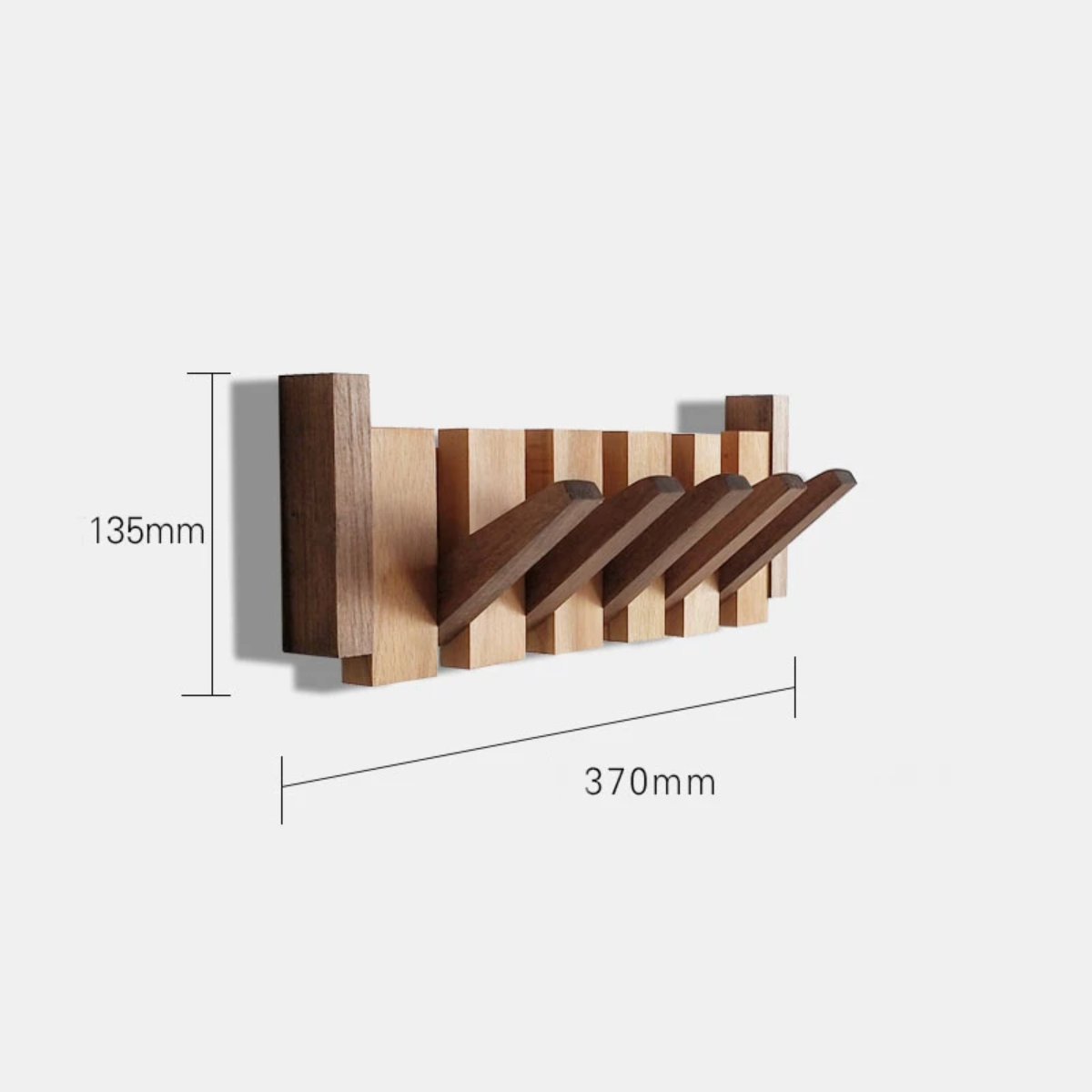 Træknagerække med Magnetiske Kroge og Klavertangent Design