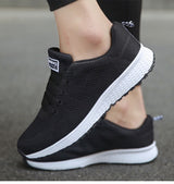 Let og Åndbar Dame Sneakers med Stabilitet