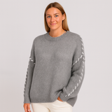 Dame Strikket Sweater – Blød, Varm & Stilfuldt Design med Detalje