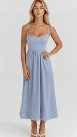 Kvinders A-line Midi Kjole i Ascot Stil