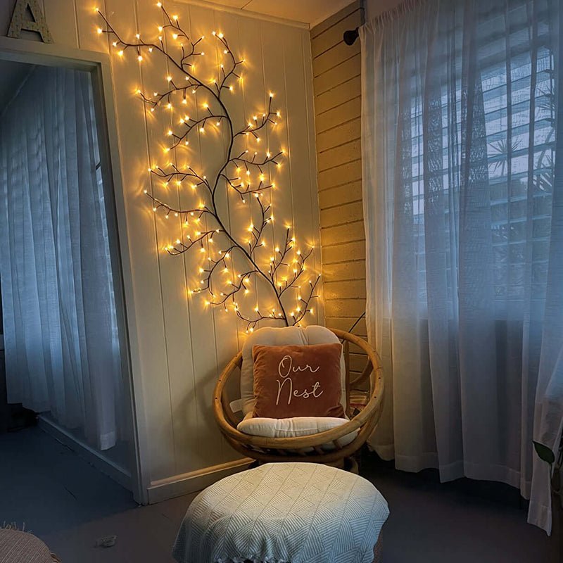 Væglampe med Naturligt Gren Design og Varmt Lys