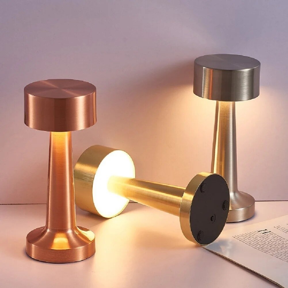 Trådløs Bordlampe med Moderne LED-Design