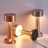 Trådløs Bordlampe med Moderne LED-Design
