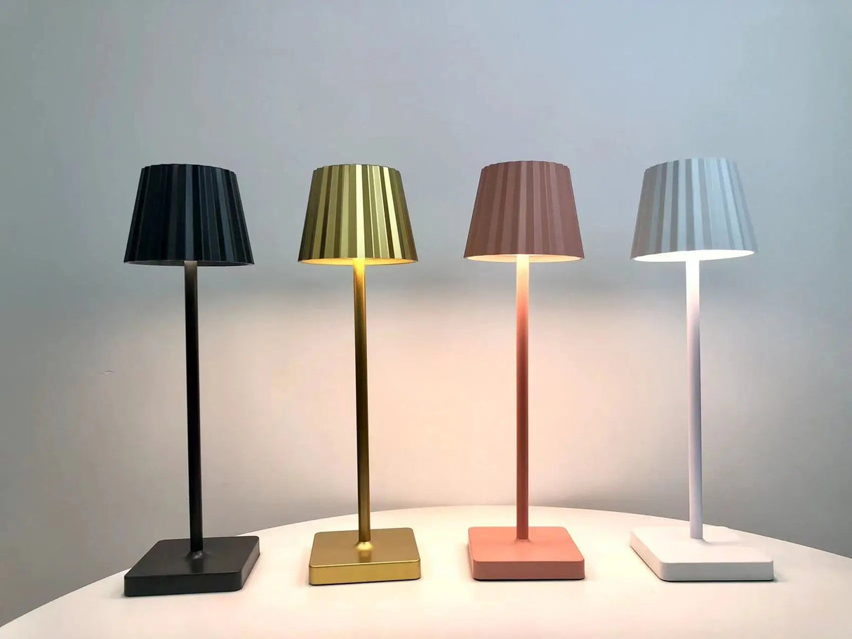 Trådløs Bordlampe med Varmt Lys og Genopladeligt Batteri