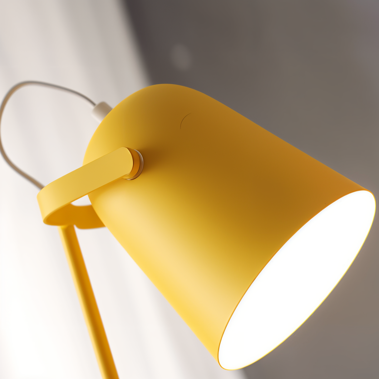 Justerbar Bordlampe - Farverig LED Læselampe til Skrivebord