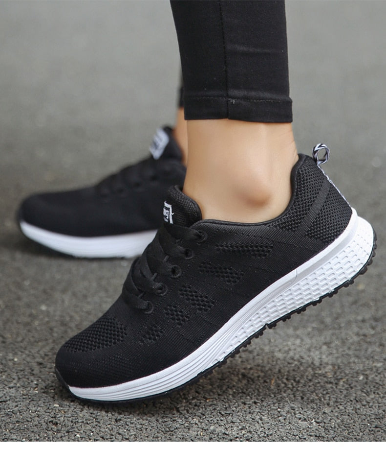 Let og Åndbar Dame Sneakers med Stabilitet