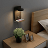 Natlampe med USB Opladestation og Hylde
