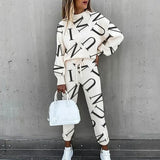 Dame Loungewear Sæt – Blødt To-delt Sæt med Stjerneprint